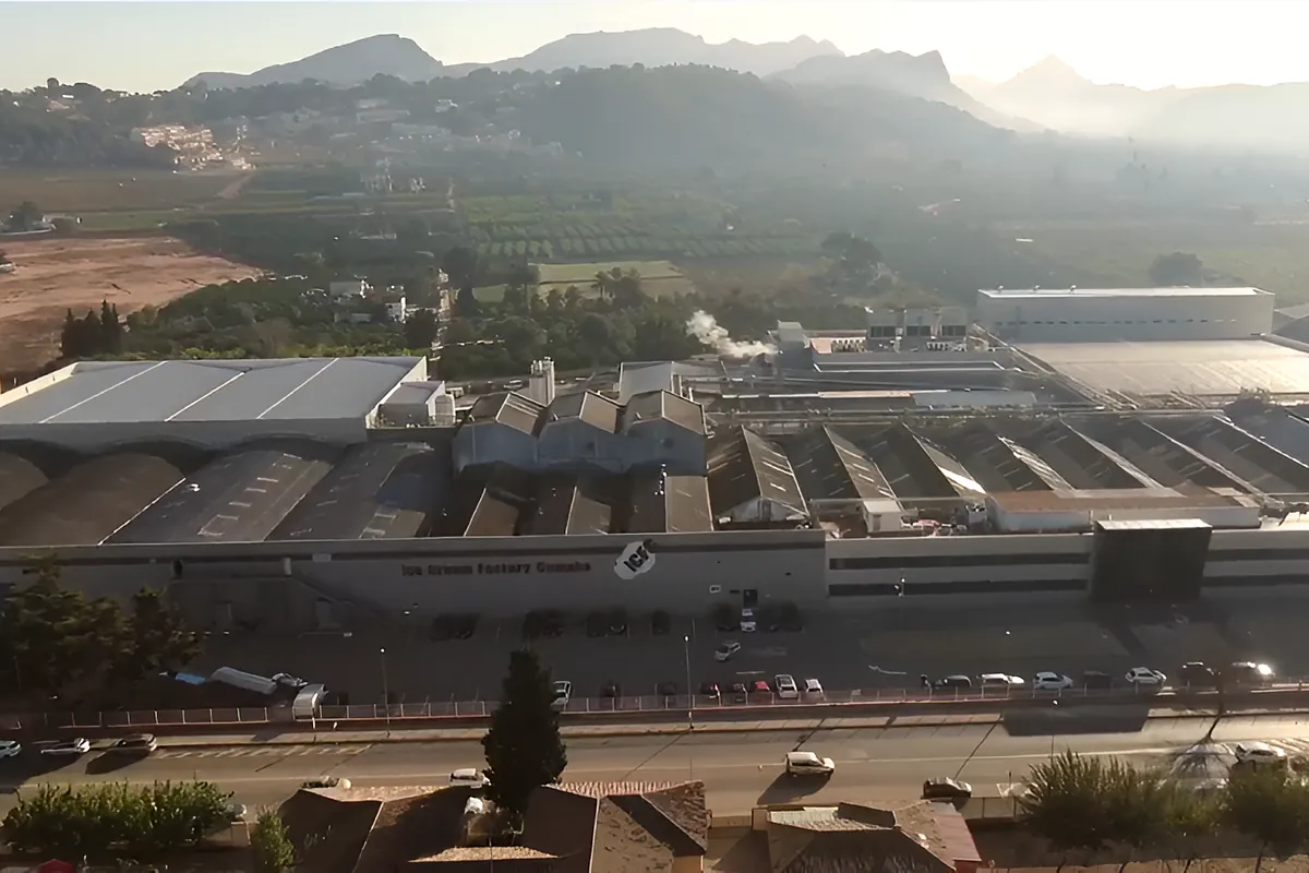 Ferrero invierte 140 millones en su fábrica de helados, que dejará de producir marcas blancas