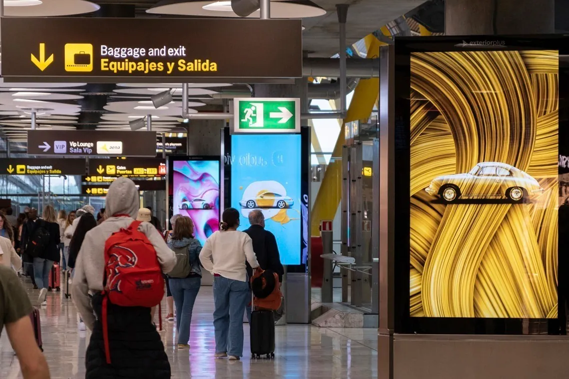Aena aspira a ingresar al menos 500 millones en publicidad hasta 2038