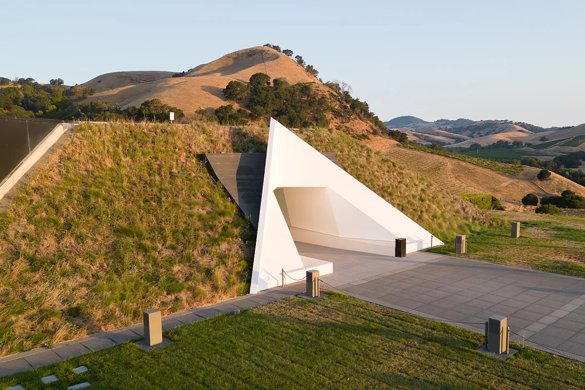 Codorníu vende su bodega de California al dueño del grupo Boisset