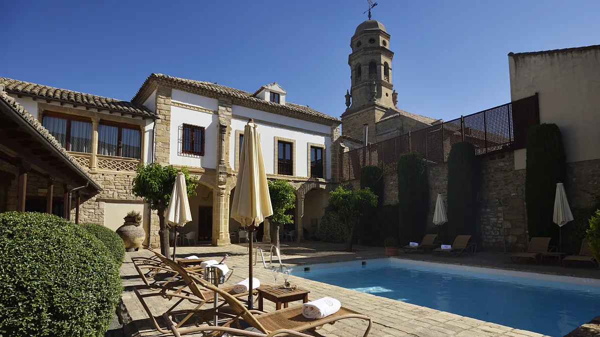 Hotel Puerta de la Luna, el otro tesoro de Baeza | Viajes