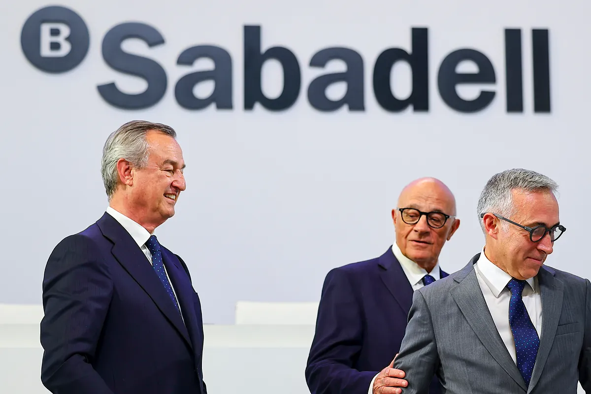 Sabadell alza el vuelo en Bolsa de la mano del megadividendo | Mercados