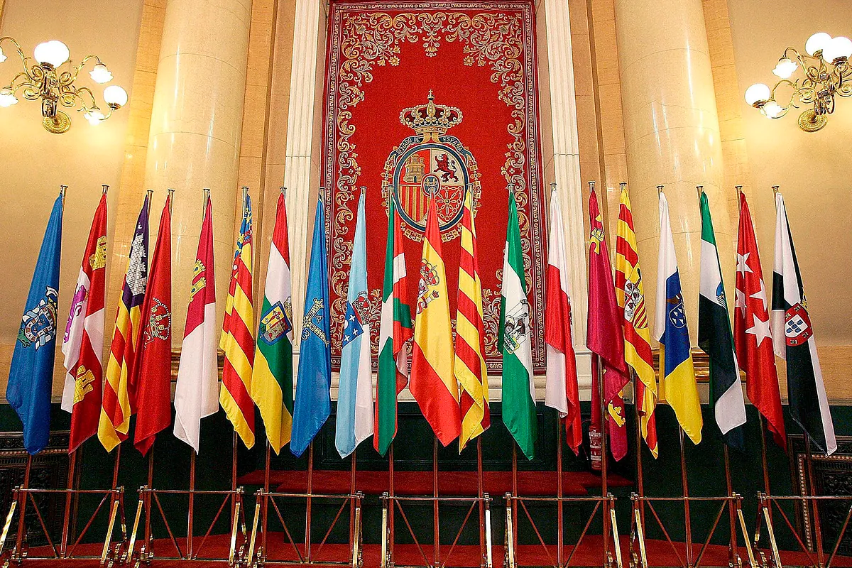 Cataluña, Comunidad Valenciana, Murcia, Extremadura y Castilla-La Mancha no podrán emitir deuda