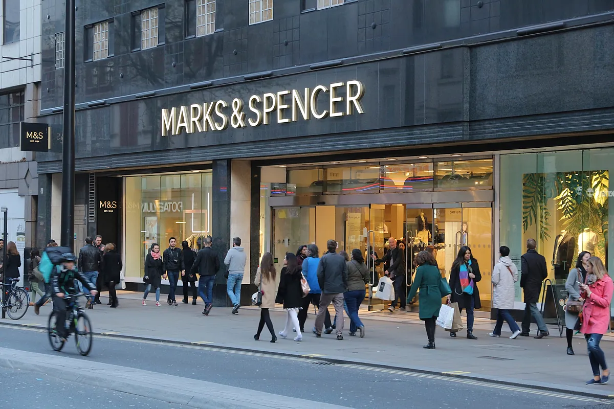 Is Marks And Spencer Oxford Street Open