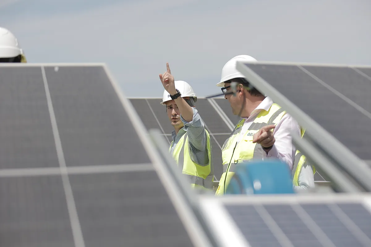 Bruc refinancia 474 millones para 858 MW de plantas solares en operación y 650 MW en almacenamiento
