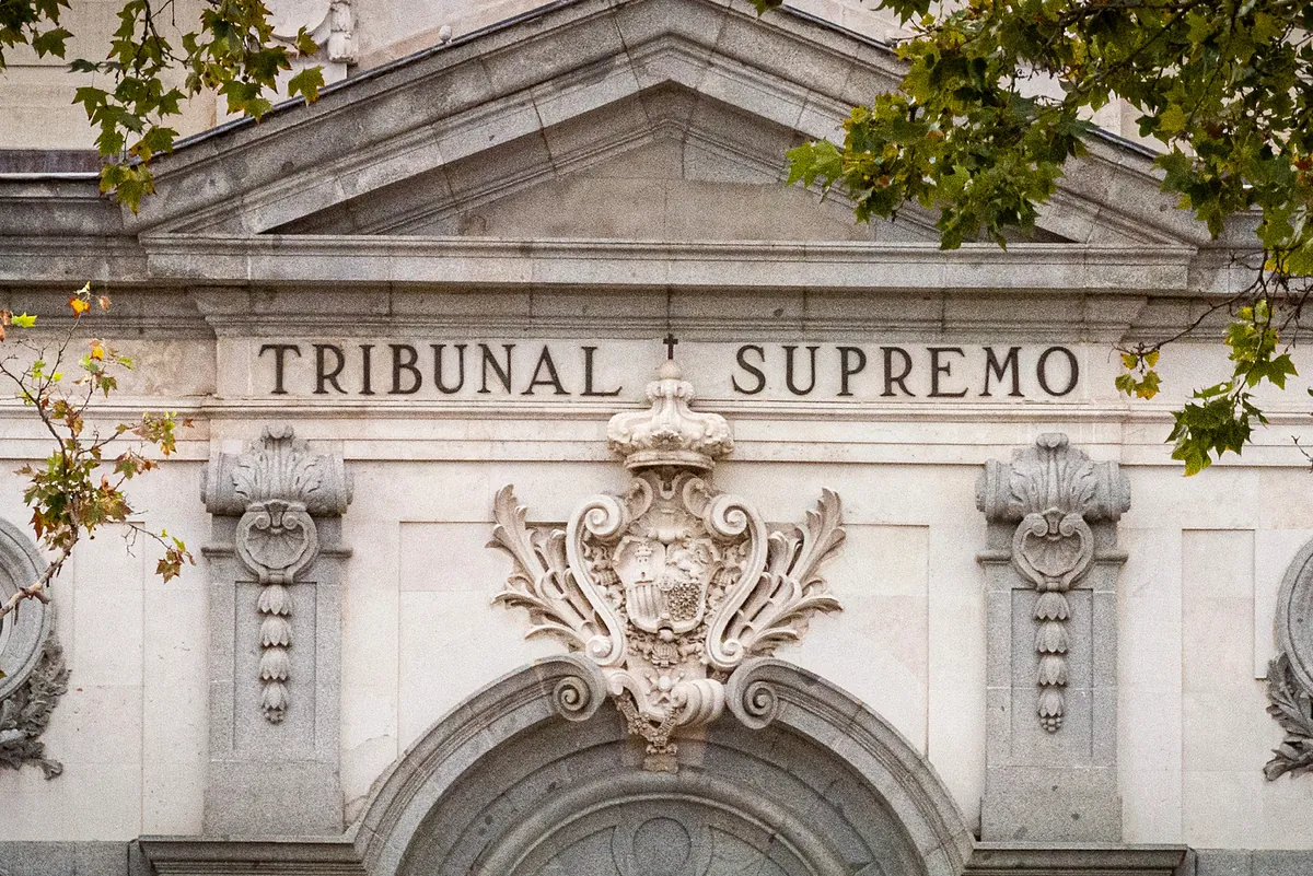 Los interinos deberán litigar para ser fijos o indemnizados tras la sentencia del Supremo