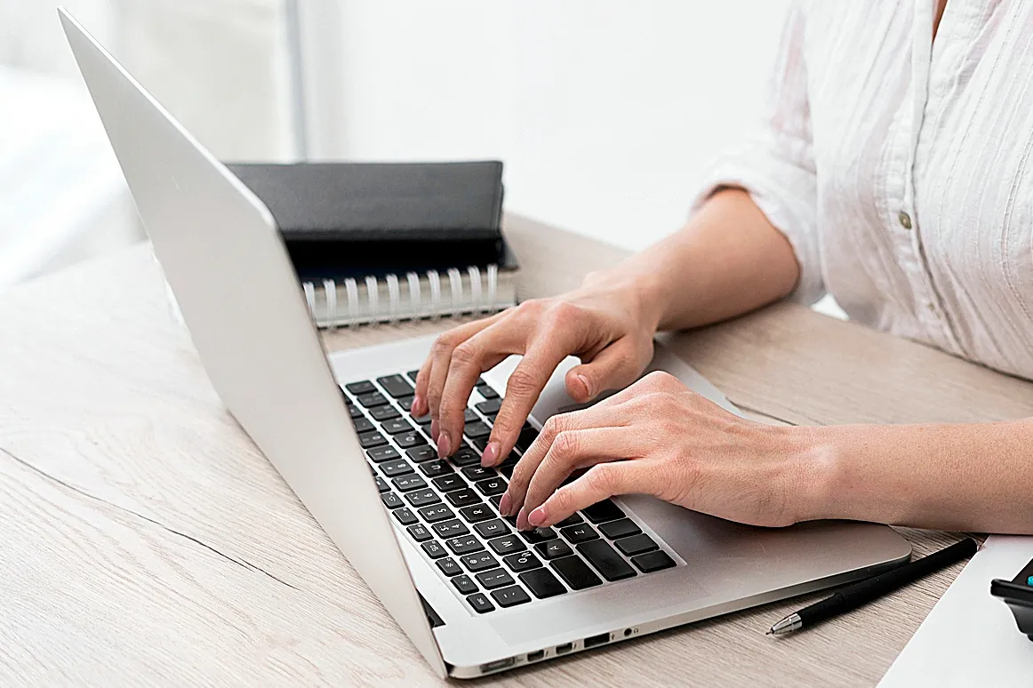 Verifactu: quién gana en la cuenta atrás de la factura electrónica