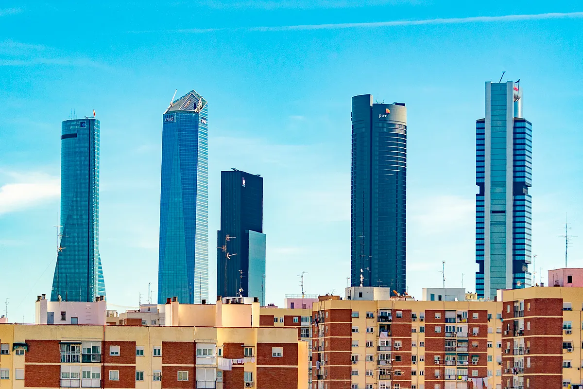 Las viviendas que tienen ascensor son hasta un 70% más caras en las principales capitales