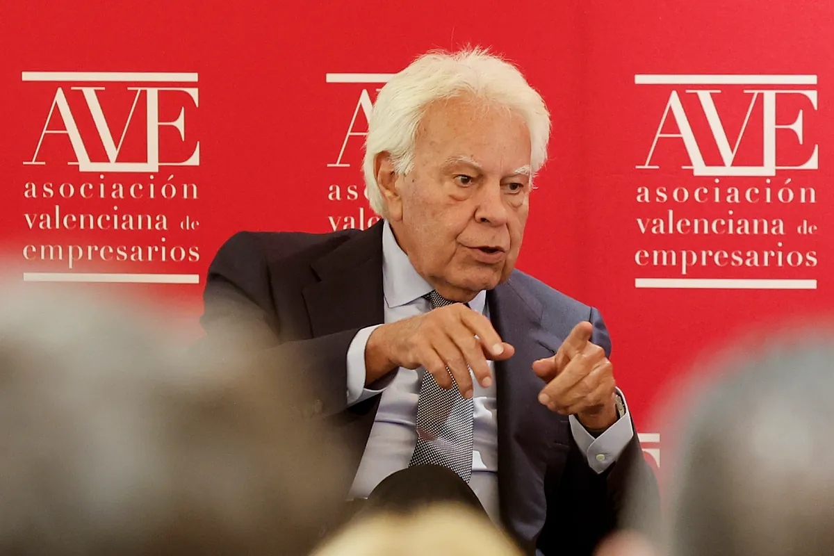 Felipe González defiende que debería haber elecciones "este año" | Política