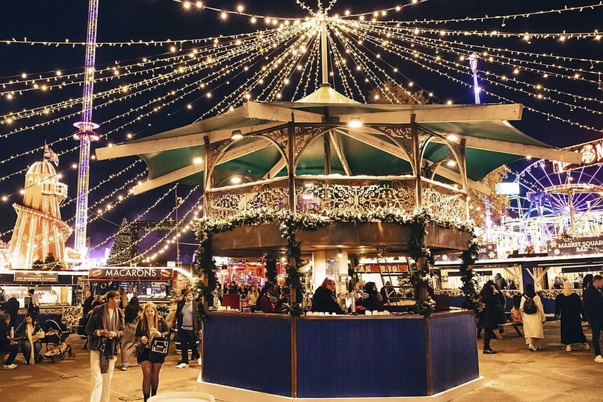 Wizualizacja interfejsu Vavada casino z grami i bonusami