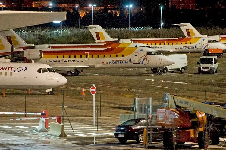 El Gobierno central aprueba una partida de 469,5 millones para los aeropuertos vascos – Expansión