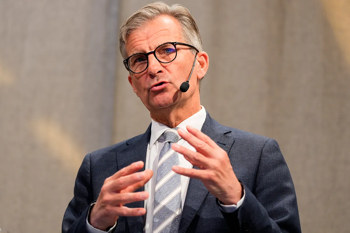 Basel tightens bank reporting to prevent year-end risk manipulation