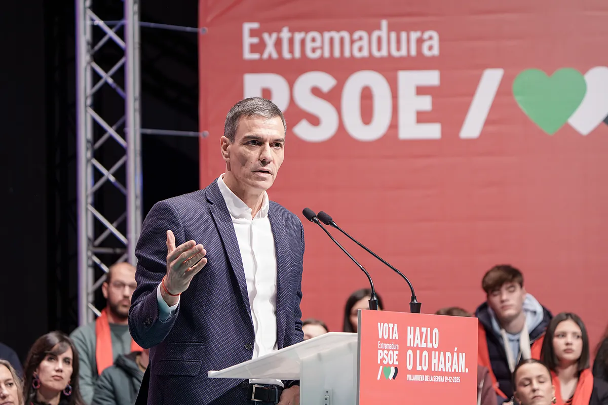 Los extremos capitalizan el castigo al PSOE
