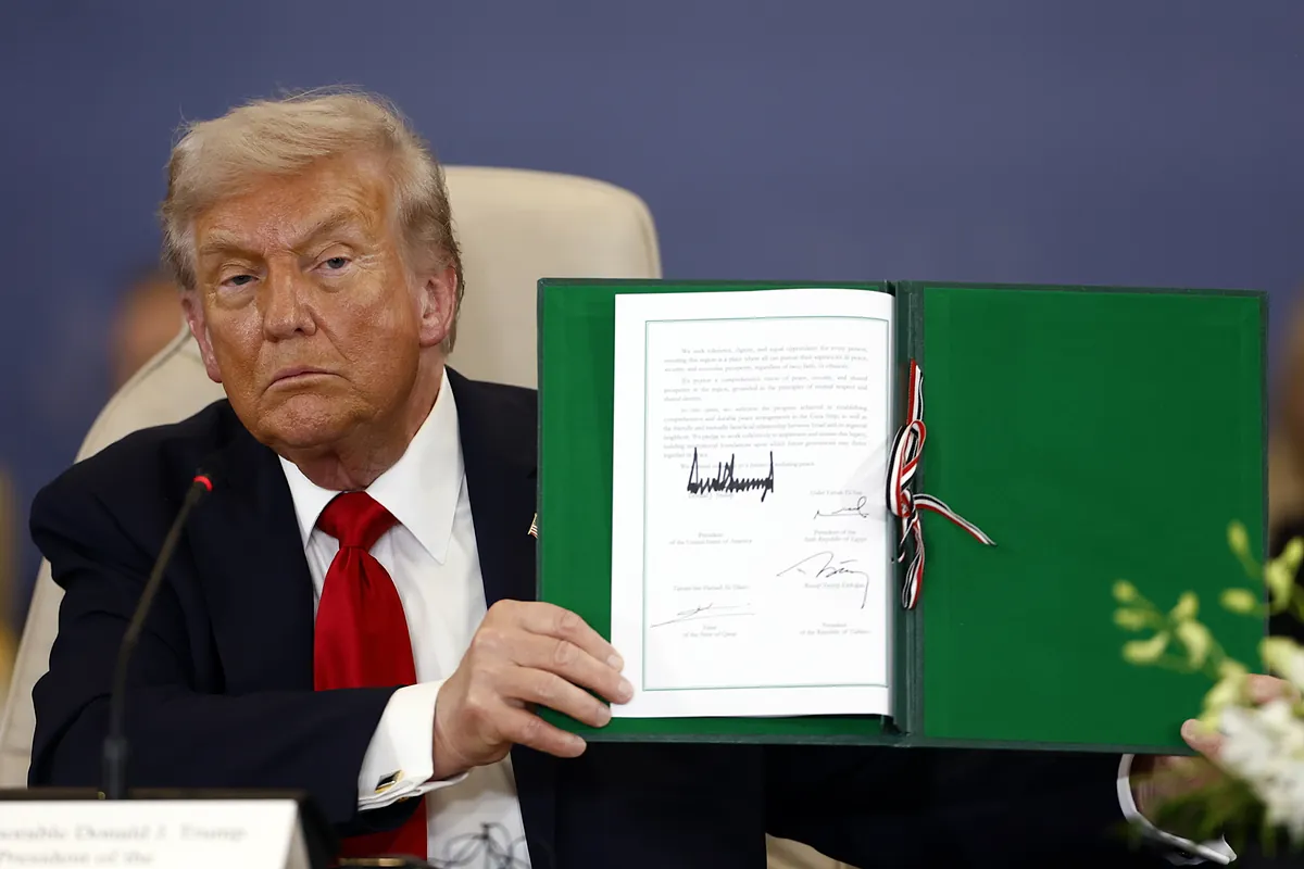 Trump firma el acuerdo de paz en Gaza dos años después del inicio de la guerra