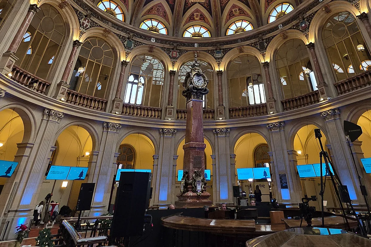 Adoti mistry that smile of hers just