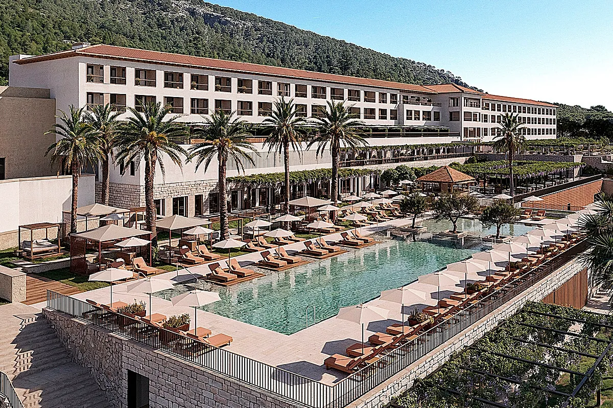 Reading Retreats: How the Tourism Industry is Turning Books Into Travel Experiences - News Directory 3