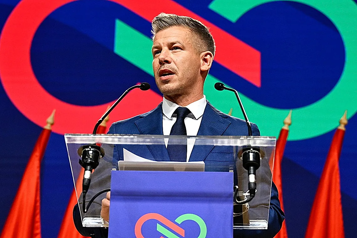 La UE confía en desbloquear los vetos de Hungría tras la derrota de Orbán | Política
