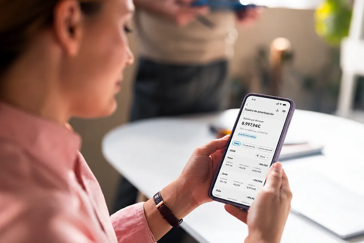 CaixaBank redesigns its business app to allow more online services