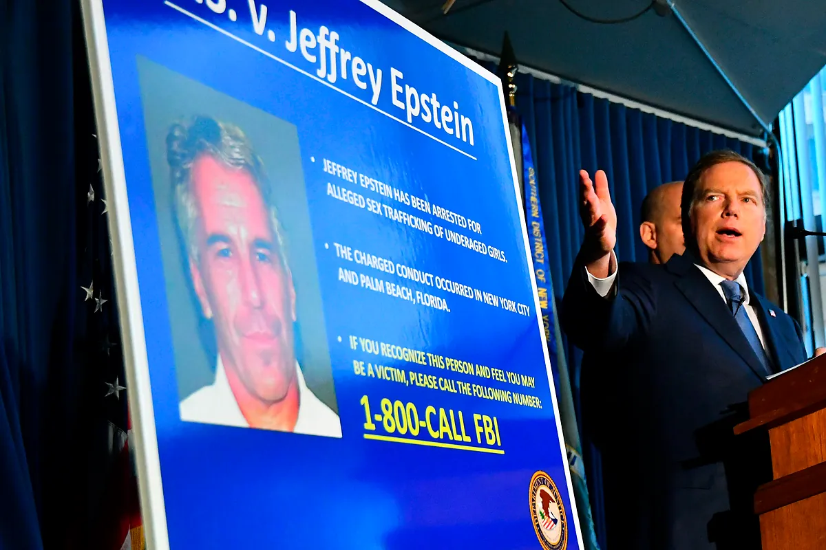 Un juez de EEUU publica una supuesta nota de suicidio de Jeffrey Epstein