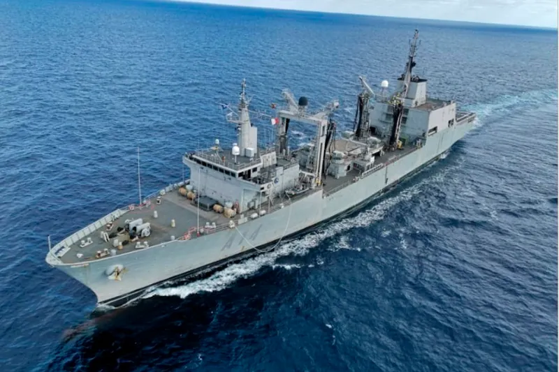 Repsol y Moeve pujan por 1.500 millones del Ejército