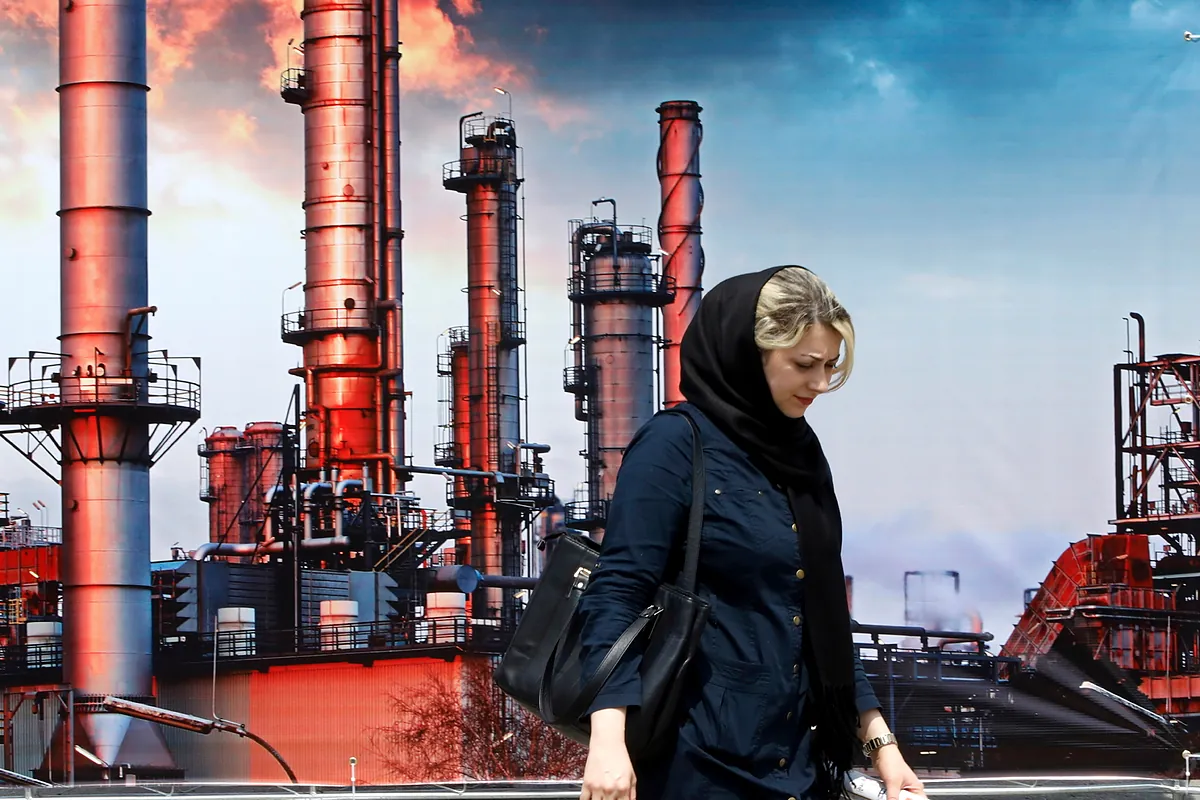 Imagen de archivo de instalaciones energ�ticas en Ir�n