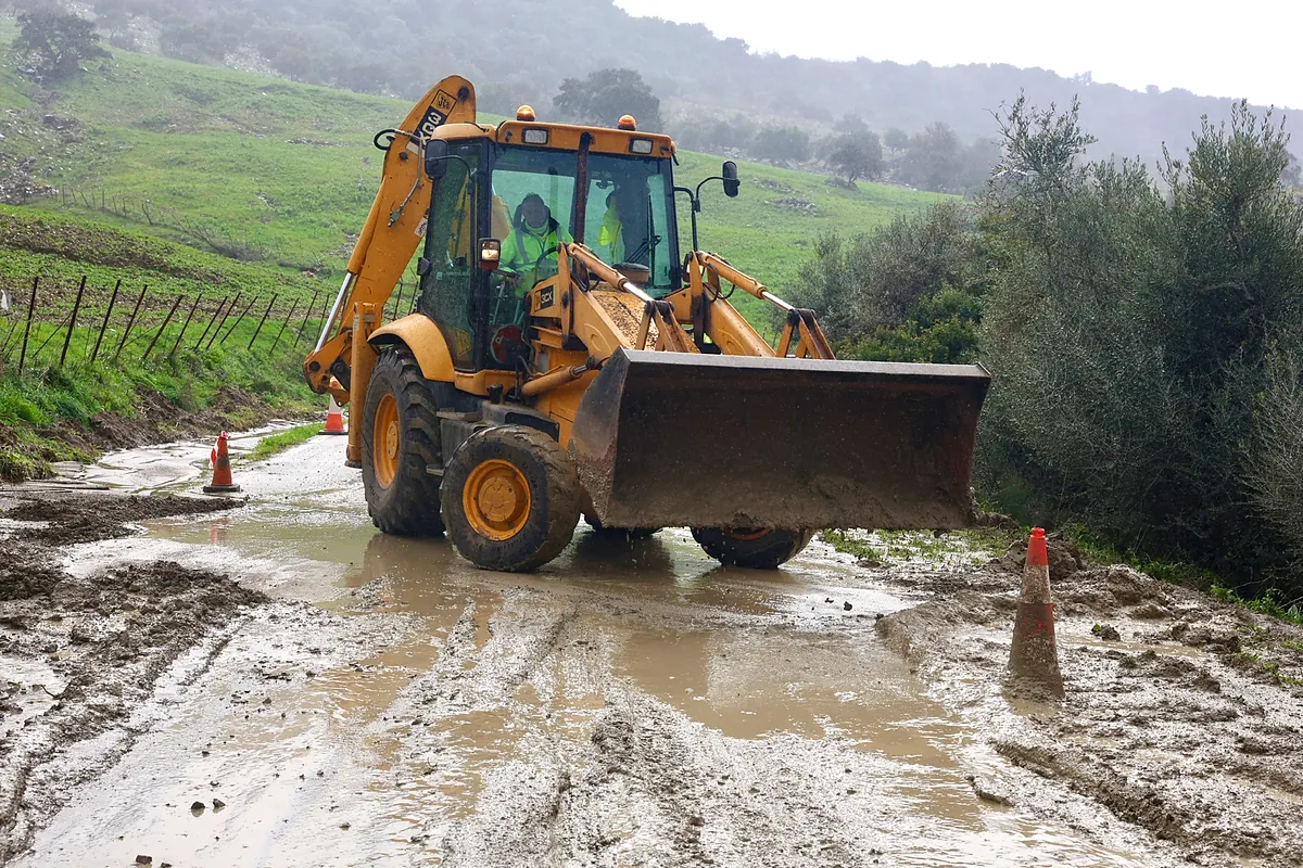 Andalucía suspende las clases este miércoles en toda la comunidad autónoma salvo en Almería