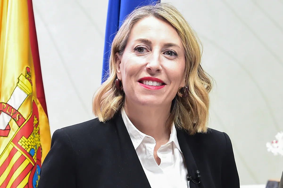 El PP y Vox acuerdan investir a María Guardiola presidenta de Extremadura