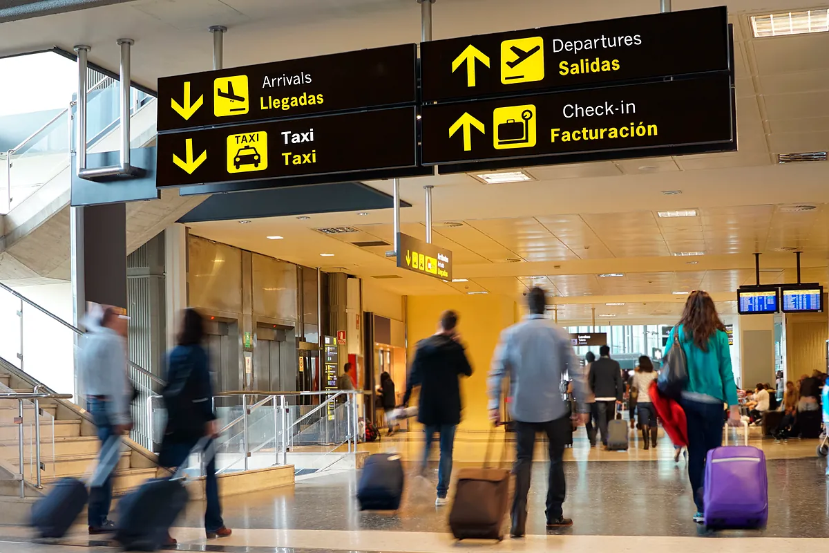 Los transportes se refuerzan en Semana Santa con 70.000 vuelos y 17 millones de trayectos