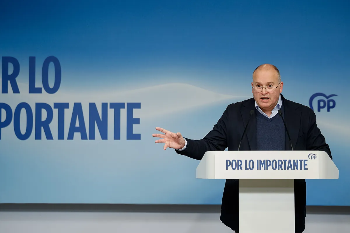 Sexy naya khory carly arrived right on time