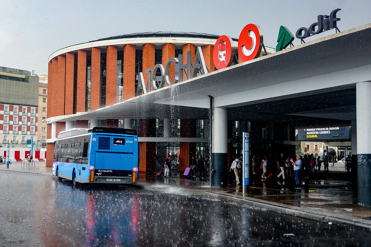 Caos en Atocha: una avería que causa retrasos en seis líneas de Cercanías y en Media Distancia