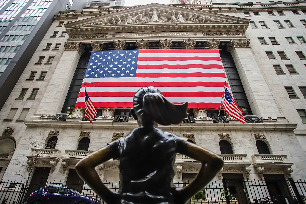 Las acciones estadounidenses, eclipsadas por el resto del mundo en 2025 a medida que los inversores se diversifican