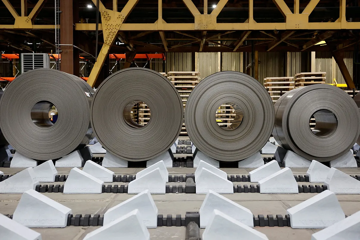 Los metales truncan el gran rally del sector de recursos básicos