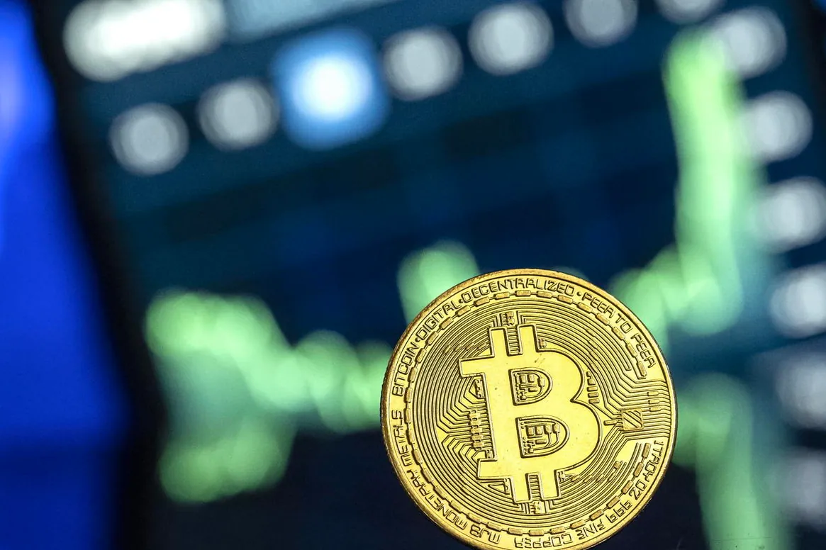 Standard Chartered ve factibles a corto plazo los 130.000 dólares del  bitcoin | Criptomonedas