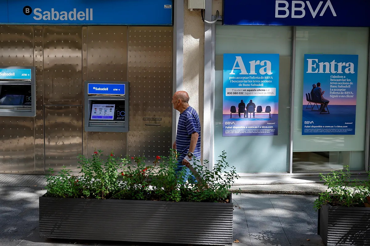 BBVA amplía horarios en oficinas y  call centers  el último día de la opa