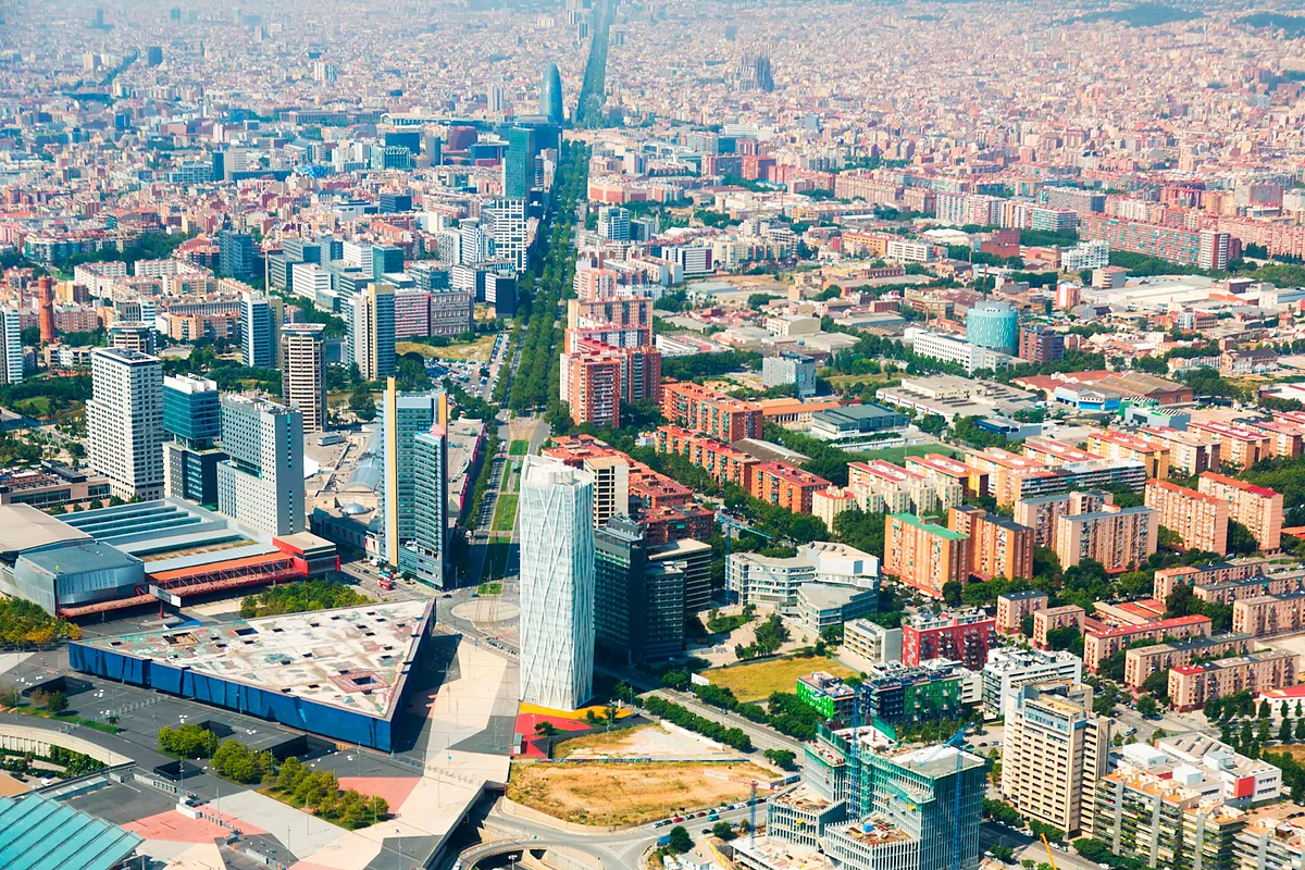 Más de 23.0000 viviendas okupadas están a la venta: así está la oferta por capitales