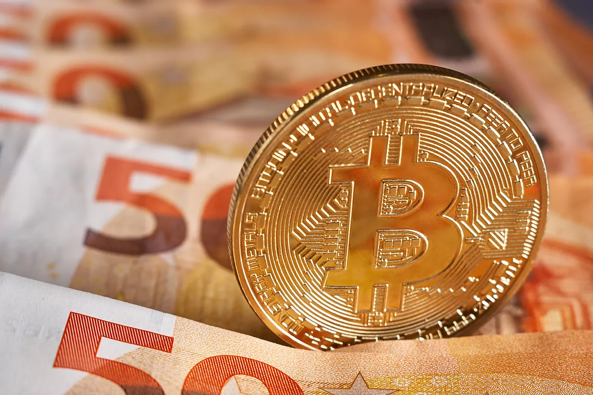 Undécimo aniversario de la primera transacción con bitcoins: 10.000 por dos  pizzas que, al cambio, hoy serían 308 millones de euros | Mercados