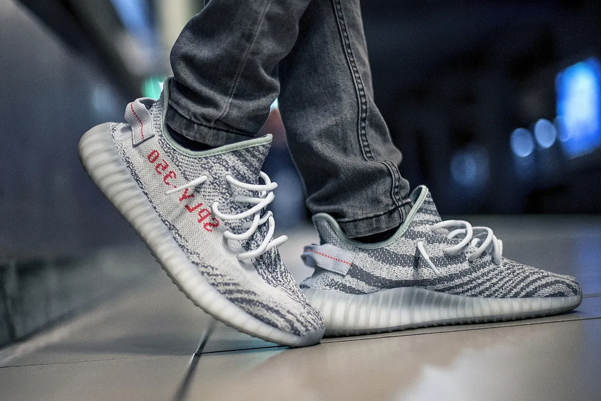 Adidas pierde 75 millones tras romper la alianza con Kanye West |  Distribucin y Consumo