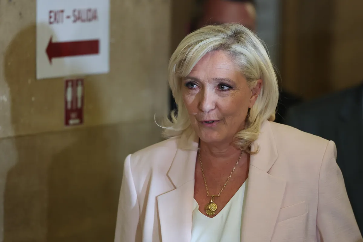 La Justicia abre la puerta a que Le Pen opte a la presidencia de Francia en 2027